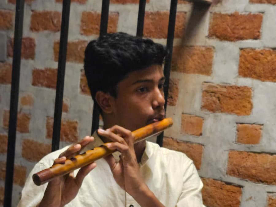 Flute instrument